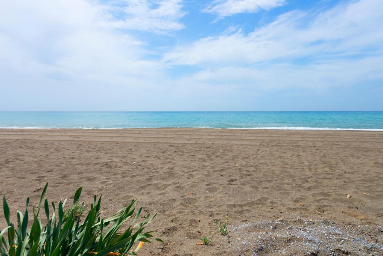 Апартаменты Brisamar I En Segunda Linea De Playa & Priv Parking Торре-де-Бенагальбон Экстерьер фото
